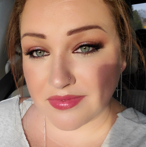 Profile Picture of Tanya Berney (@berneytanya) on Poshmark