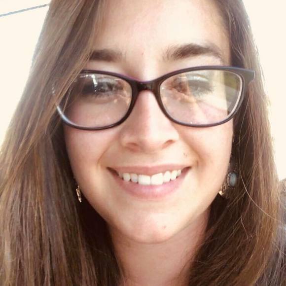 Profile Picture of Adrianna Waters (@glwaters54) on Poshmark