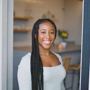 Profile Picture of arnellethomas (@arnellethomas) on Tiktok