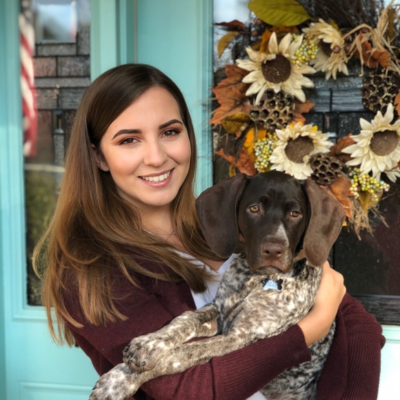 Profile Picture of Karrie Kitsos (@karriek04) on Poshmark