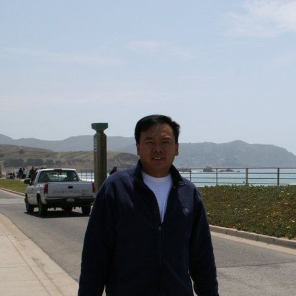 Profile Picture of Giap Tran (@gtran999) on Poshmark