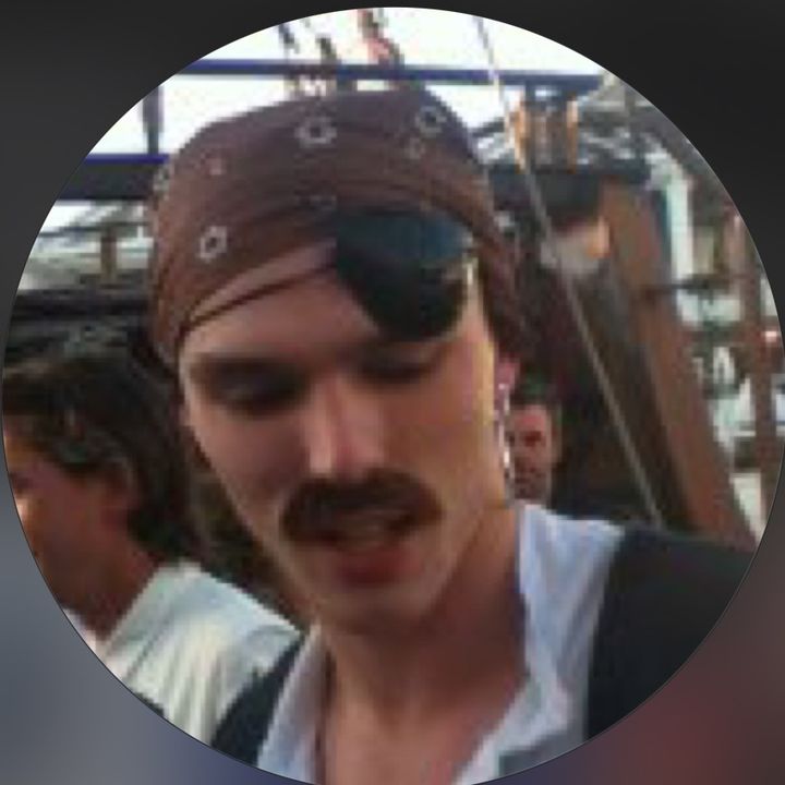 Profile Picture of Nicholashoult (@_nicholashoult) on Tiktok