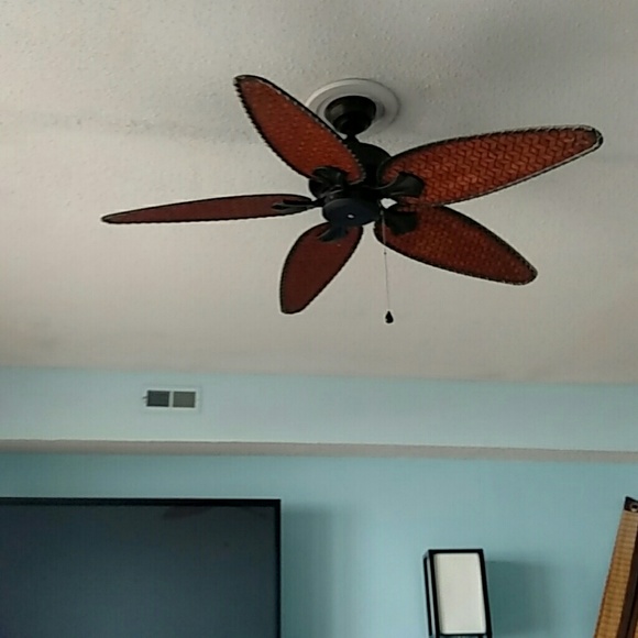 Profile Picture of Kimberly Reilly (@reilly3) on Poshmark