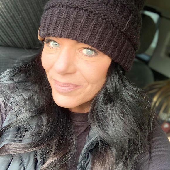 Profile Picture of Jodie Walker (@jlwalker07) on Poshmark