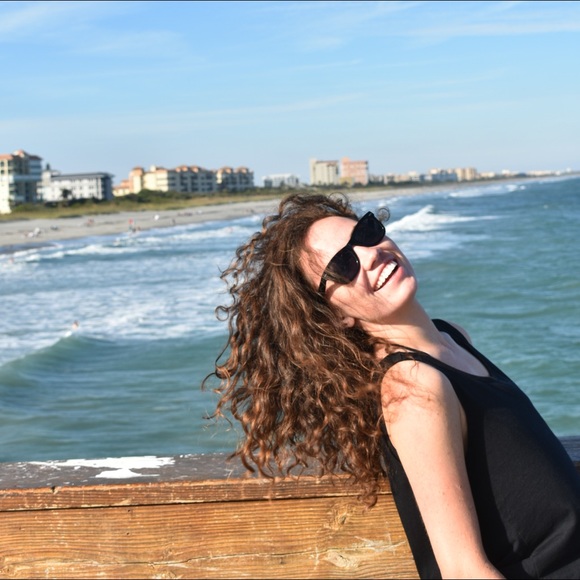 Profile Picture of Megan Monosmith (@marsimono) on Poshmark