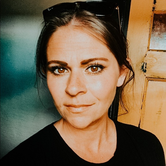Krista Wadman - Poshmark Profile Picture of Krista Wadman (@kristilli) on Poshmark