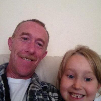 Profile Picture of Stephen Ashworth (@daddyash70) on Twitter