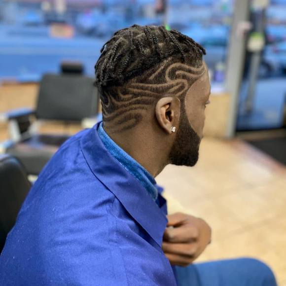 Profile Picture of Moderson Jeff (@modersonjeff) on Poshmark