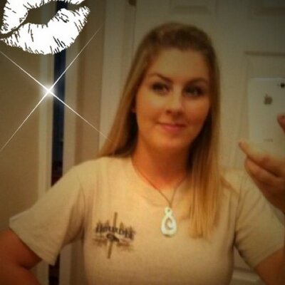 Profile Picture of Tiffany Dugger (@3tiftif) on Twitter