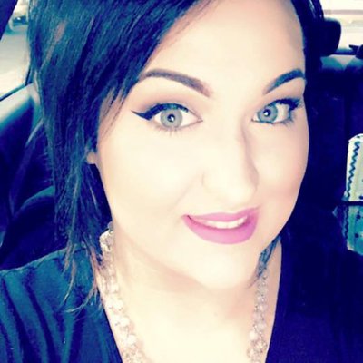 Profile Picture of Nora Thomas (@norathomas101) on Twitter