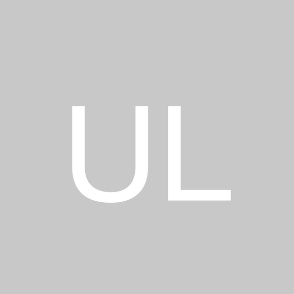 Profile Picture of Ulla Lehman (@ulehman) on Poshmark