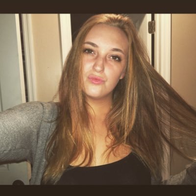 Profile Picture of Bethany York (@b_york96) on Twitter