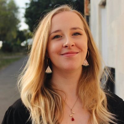 Profile Picture of Lucy Casey (@lucycaseyy) on Twitter