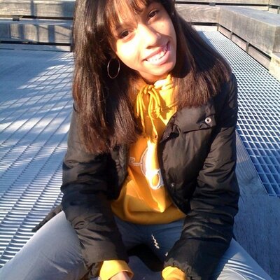 Profile Picture of Destiny Stringer (@DalovelyDestiny) on Twitter