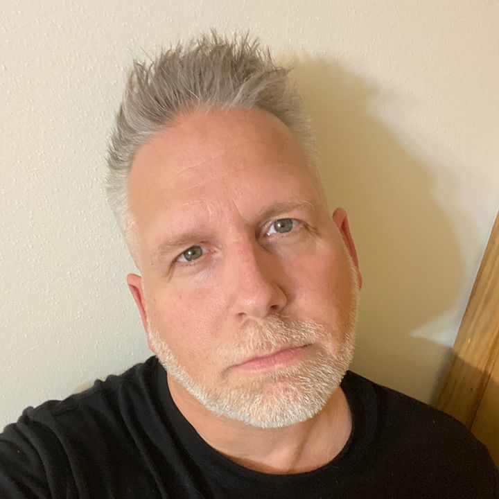 Profile Picture of Aaron Ros (@a_roz50) on Tiktok