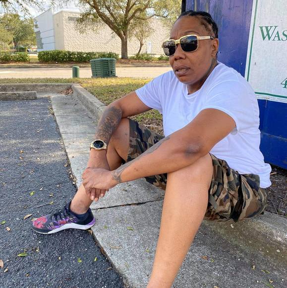 Profile Picture of Pamela Adkins (@pam7079) on Poshmark