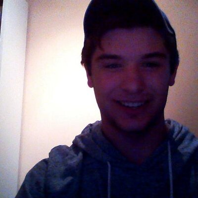 Profile Picture of Kevin Picard (@icedogk) on Twitter