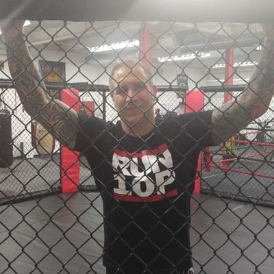 Profile Picture of Chris Herzog (Zogipedia.com) (@theChrisHerzog) on Twitter