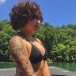 Profile Picture of Emily Pooler (@poolerpop) on Instagram