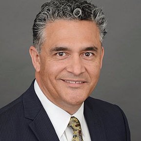 Profile Picture of James J Ponce (@JamesPonce67) on Twitter