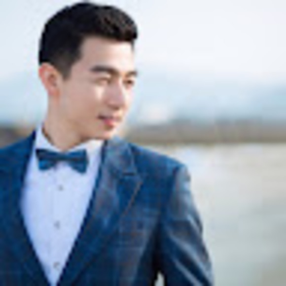 Profile Picture of Chen Meng (@chenmenis) on Poshmark