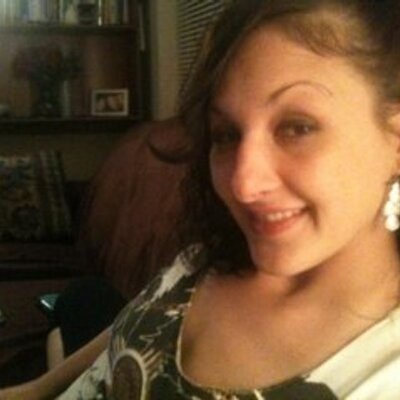 Profile Picture of Andrea Halvorson (@Mzdrea808) on Twitter