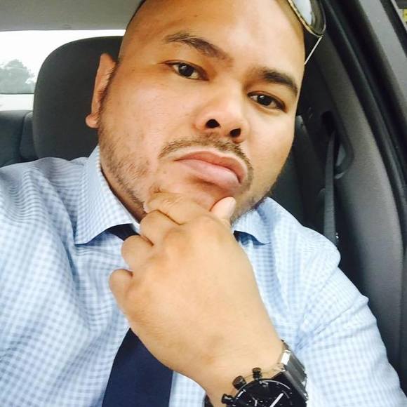 Profile Picture of Alex Vogel (@alexvogel277) on Poshmark