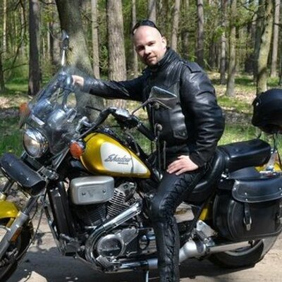 Profile Picture of Arkadiusz Dąbrowski (@ArkadiuszDbrow2) on Twitter