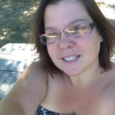 Profile Picture of Janet Falkingham (@Rainnie76) on Twitter