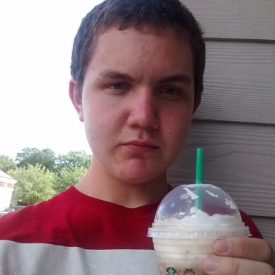 Profile Picture of Alex Scott Tabor (@Alexthegoofyguy) on Twitter