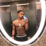 Richard A. Campbell ™️ (B.F.A) - Instagram Profile Picture of Richard A. Campbell ™️ (B.F.A) (@_richie_world) on Instagram