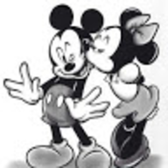 Profile Picture of Asha Lightford (@alightford27) on Poshmark