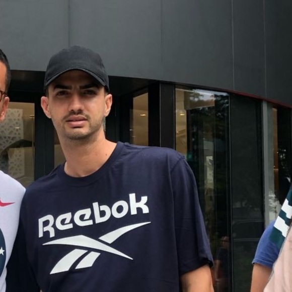 Profile Picture of Luis Granado james (@alipao05) on Poshmark