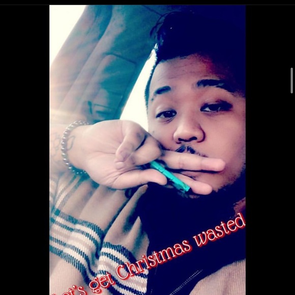 Matthew Bountham - Poshmark Profile Picture of Matthew Bountham (@matthewbountham) on Poshmark