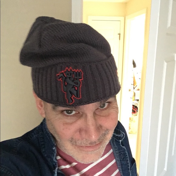 Profile Picture of David Loewenguth (@digger60) on Poshmark