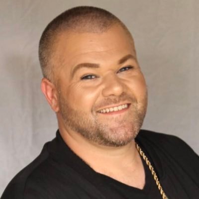 Profile Picture of Dustin Averette (@DustinAverette) on Twitter