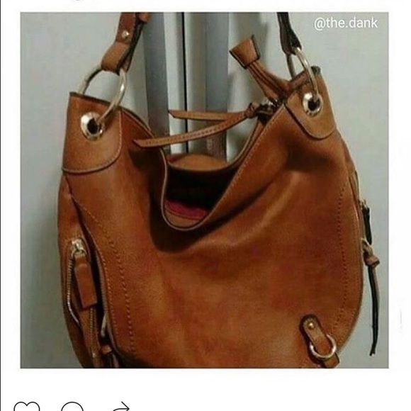 Profile Picture of D Low (@presidentbandz) on Poshmark