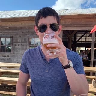 Profile Picture of stevenyanez (@stevenyanez) on Instagram