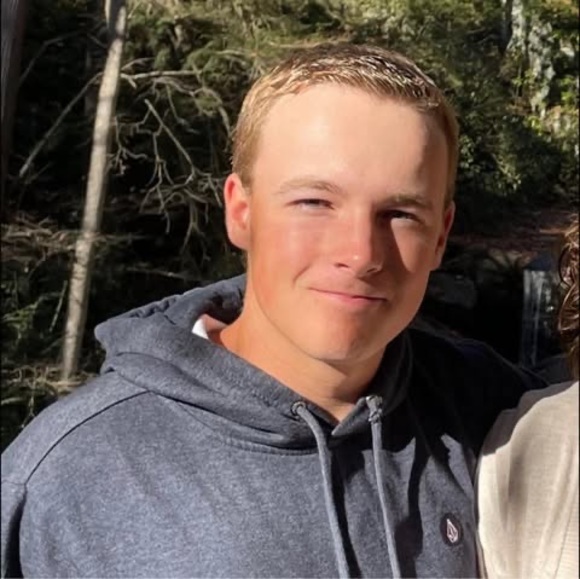 Profile Picture of Graham Smith (@grahamsmith307) on Poshmark