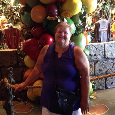 Profile Picture of Jessie Eason (@eason_jessie) on Twitter