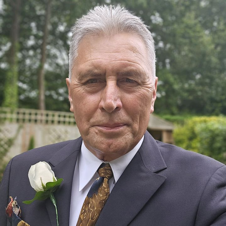 Profile Picture of David Howell (@davidhowell09) on Tiktok