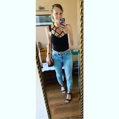 Profile Picture of Libby Cole (@libbycole21) on Twitter