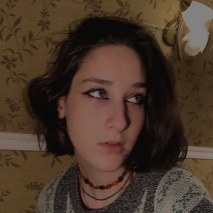 Profile Picture of doris black is here for you (@vr0z1s) on Tiktok