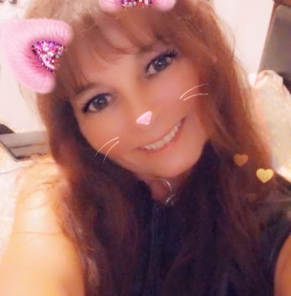 Profile Picture of Nancy Lavertue (@nancy_lavertue) on Poshmark