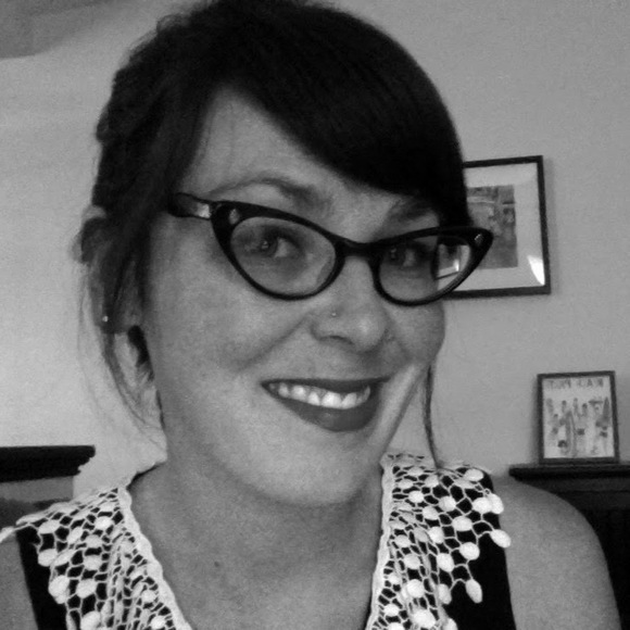 Profile Picture of Lauren Westenhiser (@lwestenhiser) on Poshmark