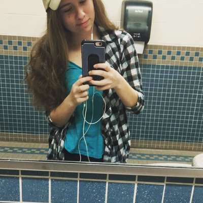 Profile Picture of Jolene Rutledge (@RutledgeJojo) on Twitter