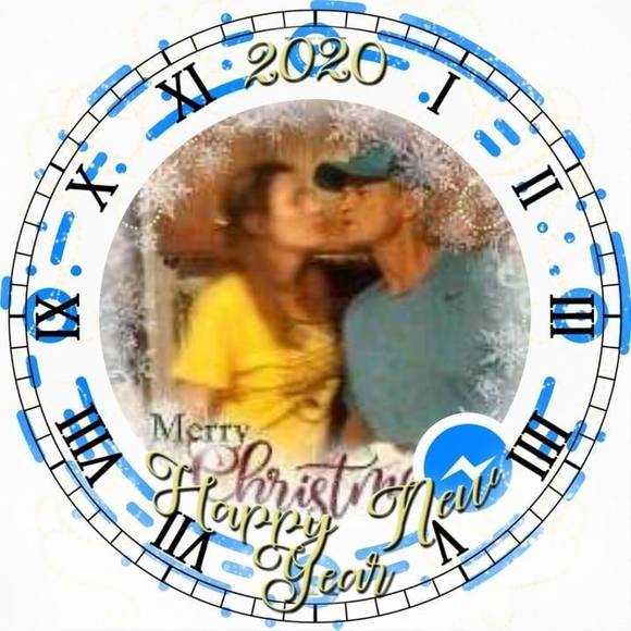 Profile Picture of Laura Lowder (@lowdelaura) on Poshmark