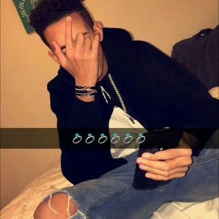 Profile Picture of Kris Shute (@krisshutee) on Twitter