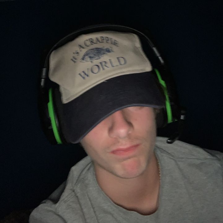 Profile Picture of BobbyJ (@justin_cleveland) on Tiktok