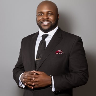 Profile Picture of Ernest Bowman, Jr. (@beaux_man) on Twitter